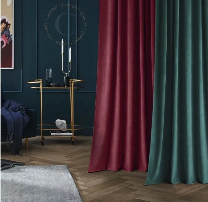 Sivý velúrový záves na páske s rozmerom 140x250 cm