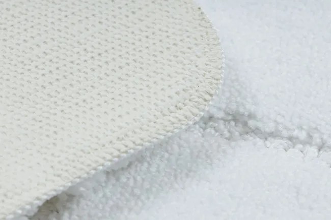 Kúpeľňový koberček SUPREME LINES línie, biely