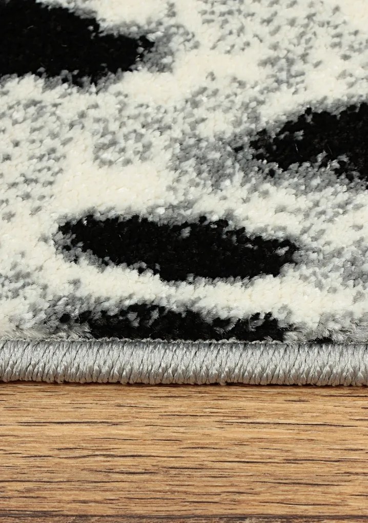 Koberec Kolibri 11368/190 rozmery koberec: 160x230 cm