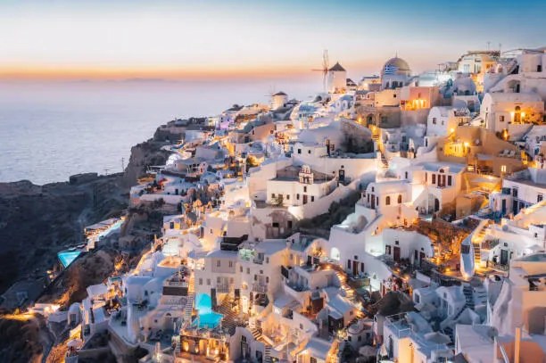 Umelecká fotografie Oia, Santorini Island, Cyclades, Greece., Francesco Riccardo Iacomino, (40 x 26.7 cm)