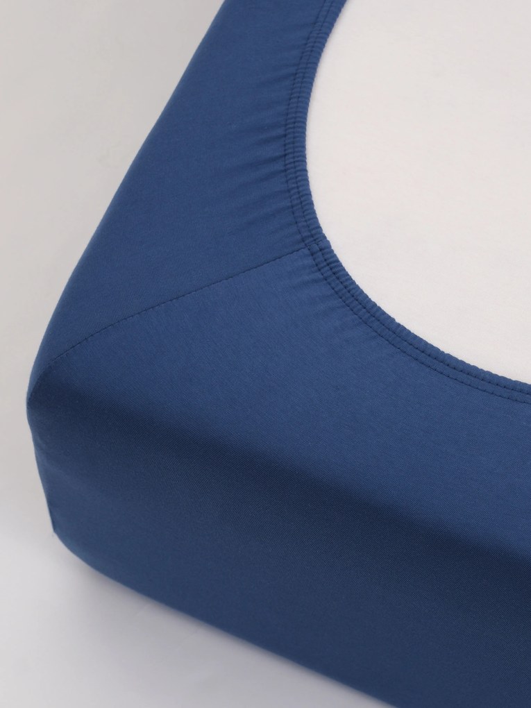 Jersey prostěradlo s elastanem 200 × 200 cm – tmavě modré
