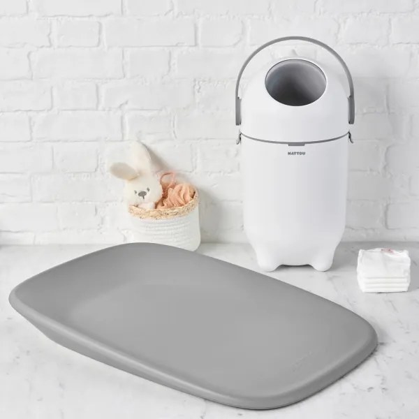 Nattou - Kôš na plienky a prebaľovacia podložka SOFTY 50x70 cm biela/šedá