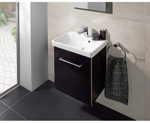 Villeroy & Boch 73584501 - Závesné umývadlo AVENTO 45x37 cm keramika/biela