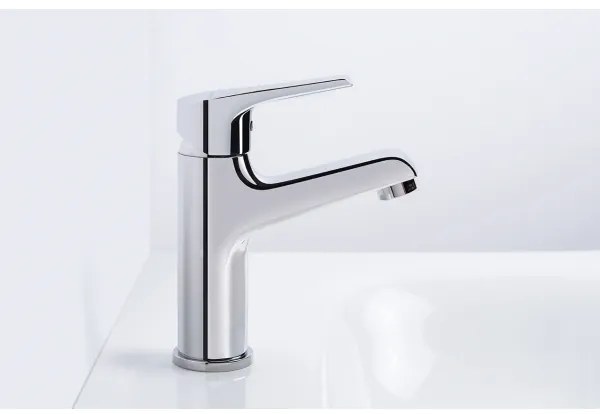 JIKA H3111W10049101 - Umývadlová batéria CUBE 17,9 cm lesklý chróm