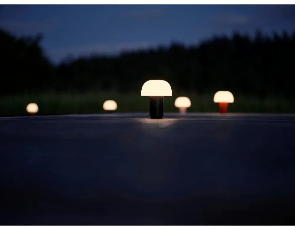 Čierna hliníková LED stmievateľná stolová lampa (výška 22 cm) Harvest – Zone