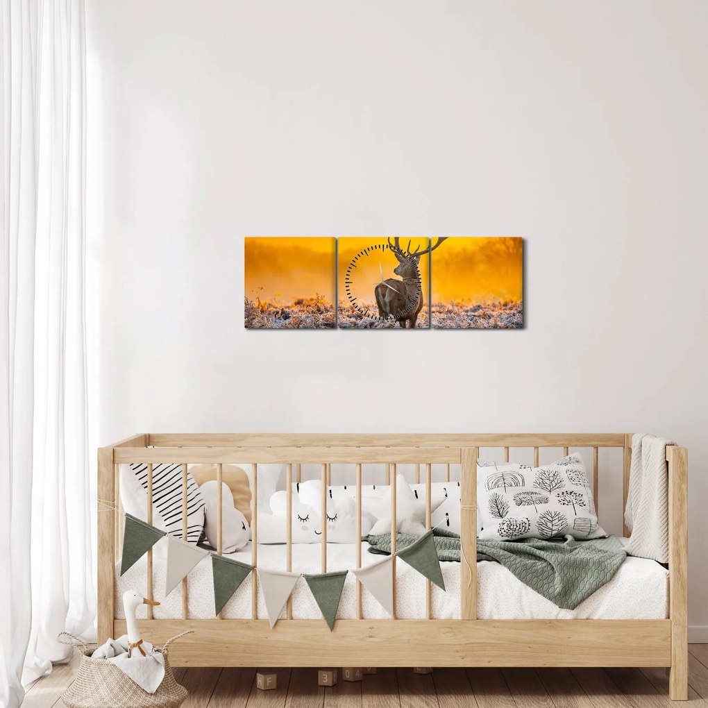 Obraz - Jeleň pri východe slnka (s hodinami) (90x30 cm)