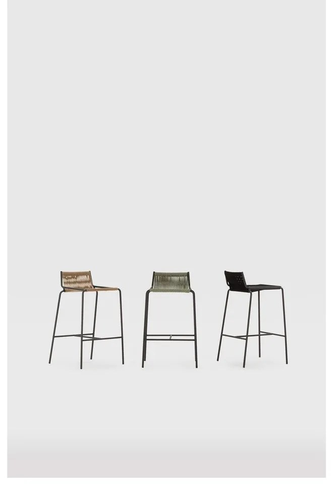 Béžová kovová barová stolička (výška sedadla 65 cm) Emily – Marckeric