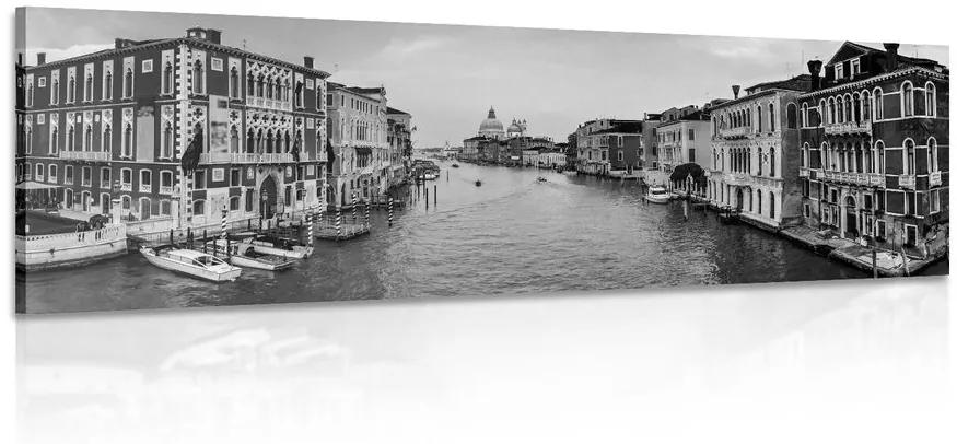 Obraz slávny kanál v Benátkach v čiernobielom prevedení