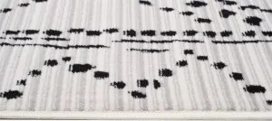 TA Koberec 3188B KRÉMOVÁ / ČIERNA JUNO Rozmer: 80x150 cm