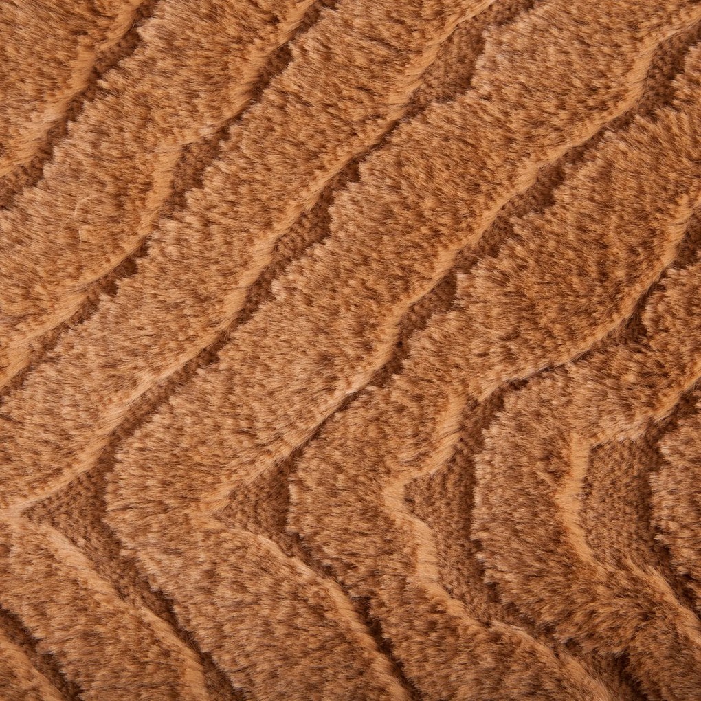 CHLPATÁ DEKA KATE 150X200 CM MEDOVÁ