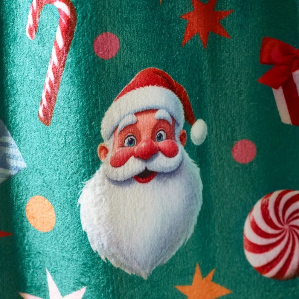 Zelená deka s vianočným motívom z mikroplyšu 130x170 cm Christmas Icons – Catherine Lansfield