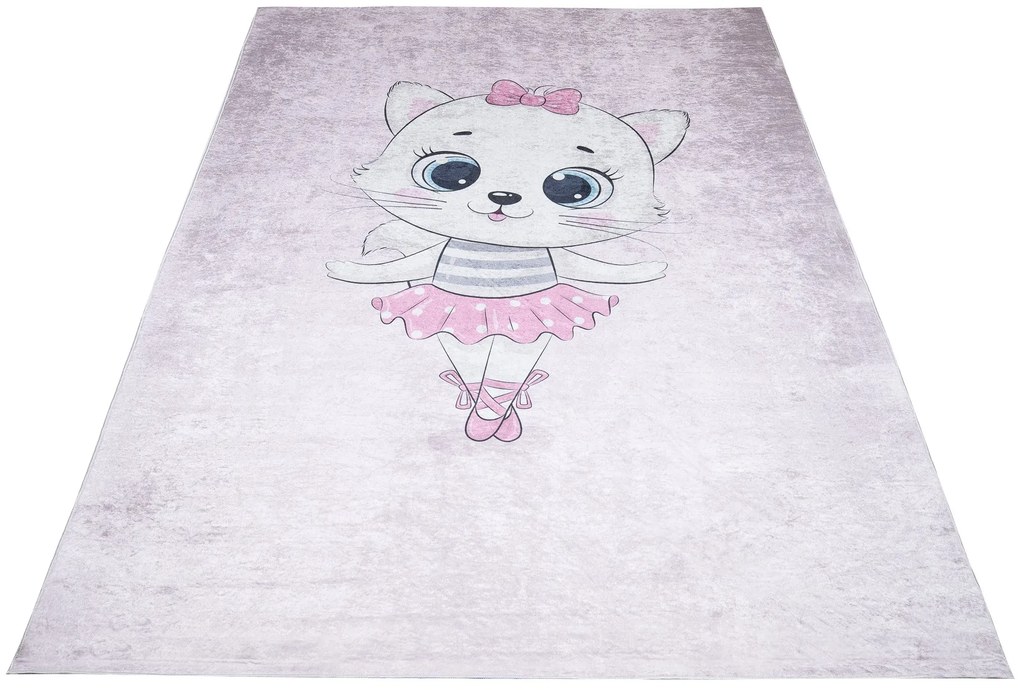 Detský koberec s motívom rozkošnej mačky
