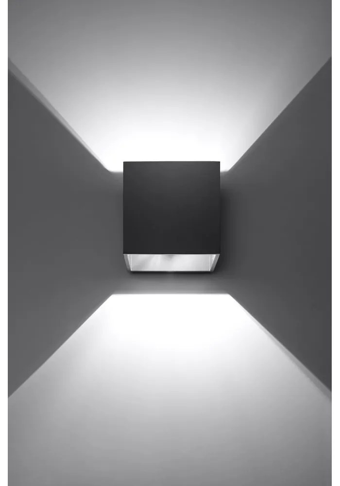 Čierne nástenné svietidlo Sollux Geo