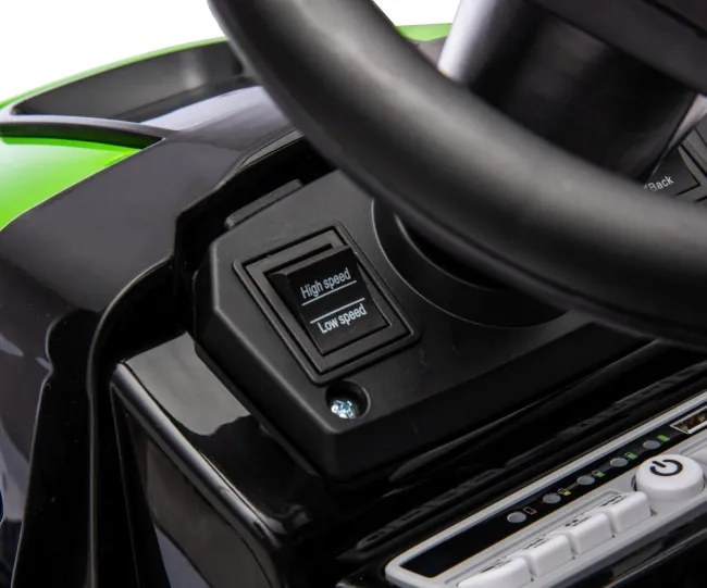 Elektrický traktor s prívesom Farmer zelený