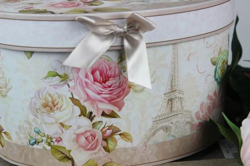 Biely čajník s motívom ruží v darčekovej krabičke