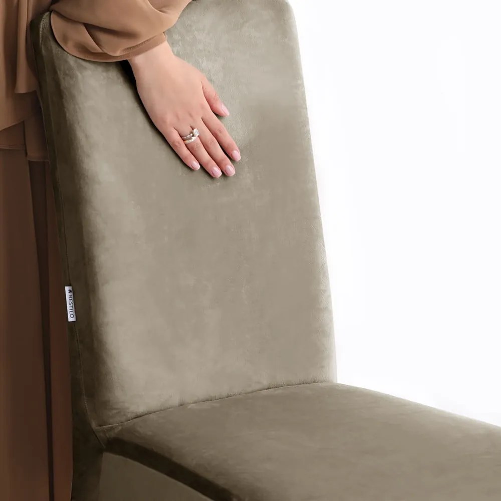 Sivobéžové napínacie poťahy v súprave 4 ks na stoličku 48 cm Sento – Restilo