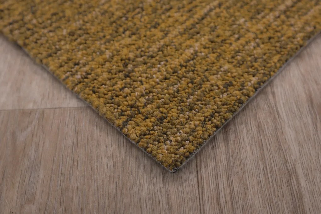 Vopi, Metrážny koberec Alassio zlatohnedý - neúčtujeme odrezky z role, na mieru, šíře 1,33m,1m,2m,3m,4m,na mieru, neúčtujeme odrezky, hnedá, filc, chodba / predsieň