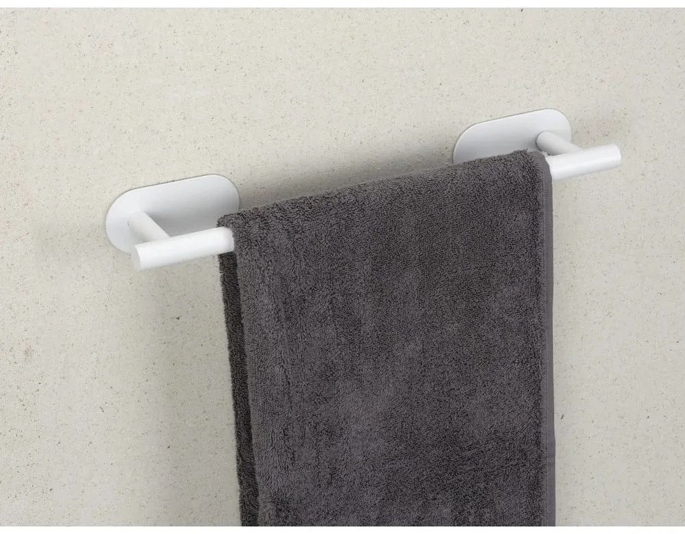 Biely samodržiaci držiak na uteráky z nehrdzavejúcej ocele Orea Uno – Wenko