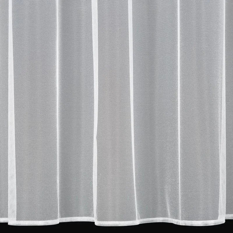 Biela záclona na krúžkoch ESEL vyrobená z hladkej lesklej látky 350x150 cm