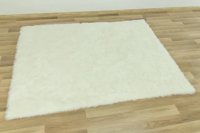 Koberec Alaska alabastrowy krémový