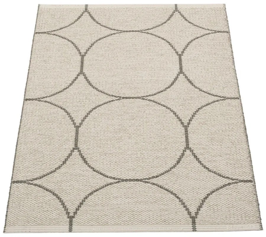 Tmavosivý vnútorný a vonkajší koberec 70x100 cm Boo Charcoal Linen – Pappelina