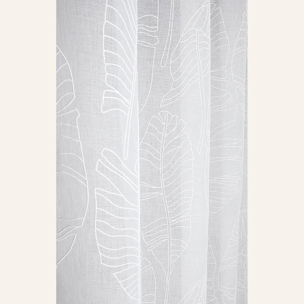 Biela záclona Flory s listovým vzorom a striebornými priechodkami 140 x 260 cm