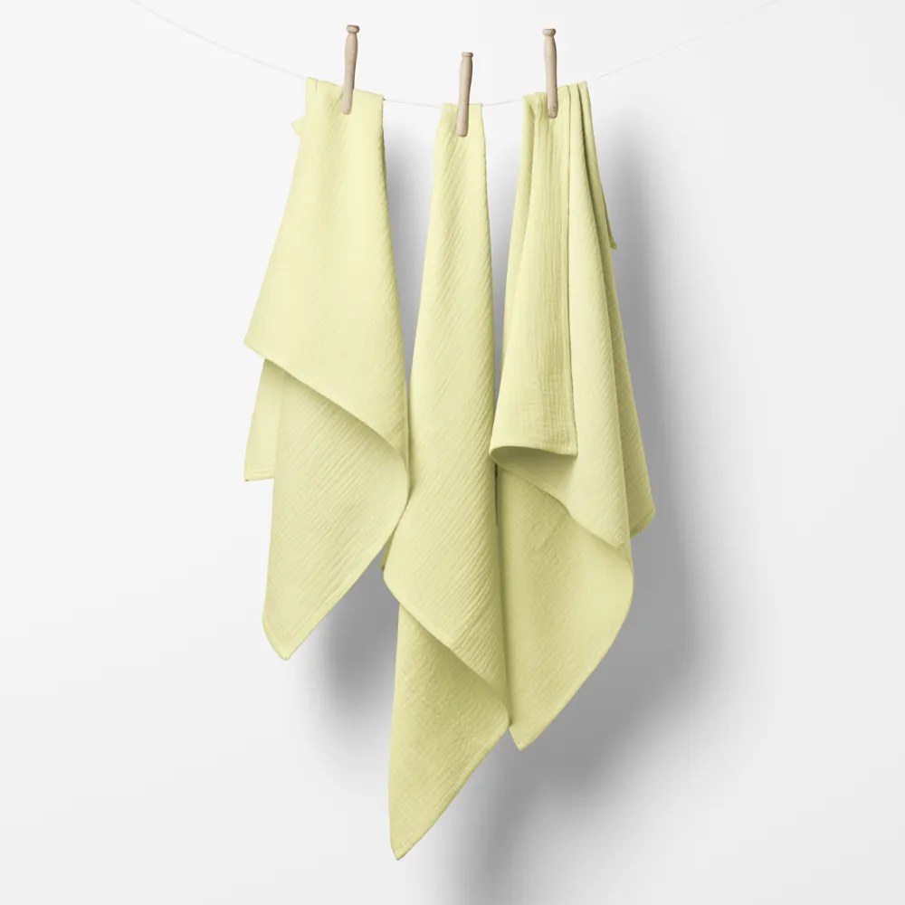 Biante Mušelínová plienka/dečka Nature MSN-071 Svetlá vanilkovo žltá - ZVÝHODNENÁ SADA 3 KS 70x70 cm - Sada 3 ks