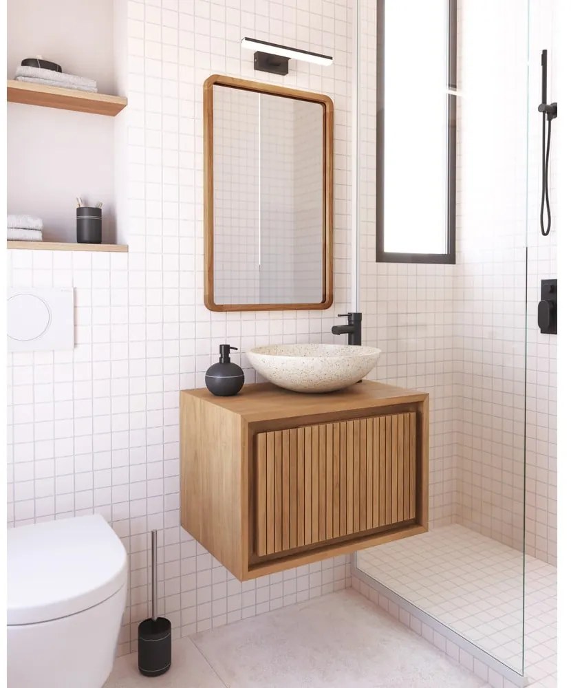 Nástenné zrkadlo s dreveným rámom 45x70 cm Shamel – Kave Home