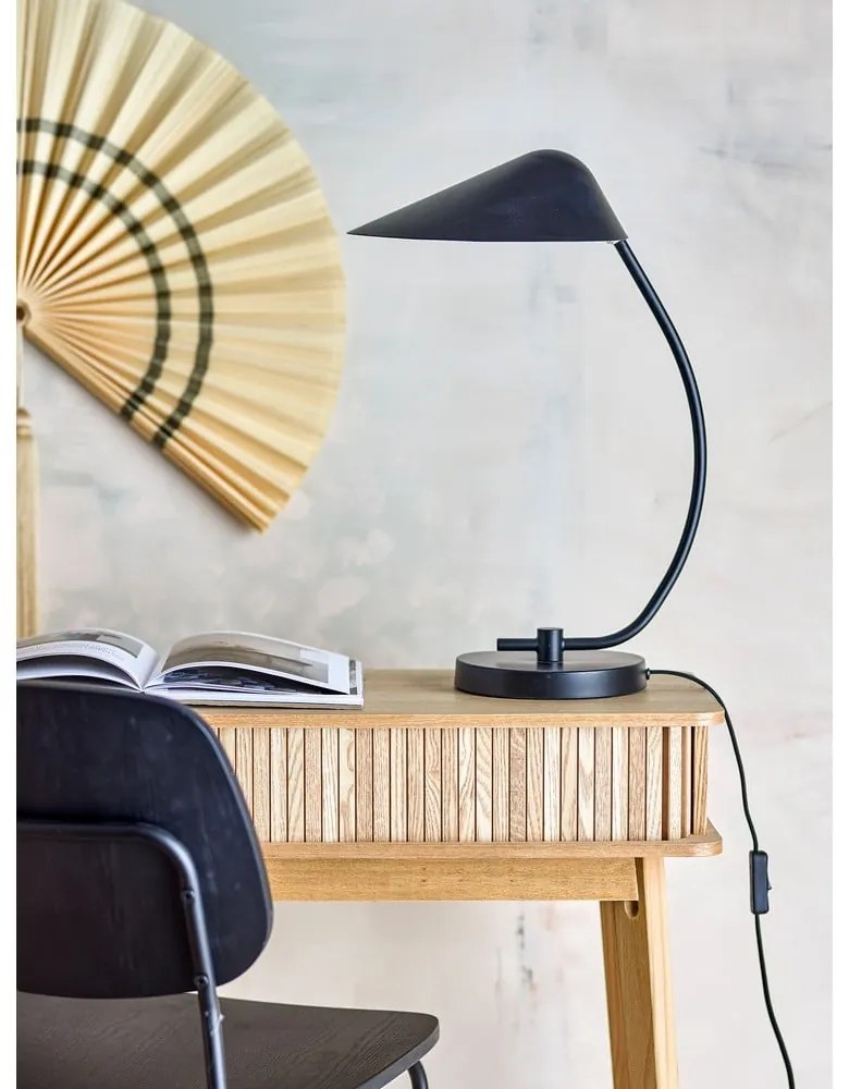 Čierna stolová lampa s kovovým tienidlom (výška 50 cm) Nisella – Bloomingville