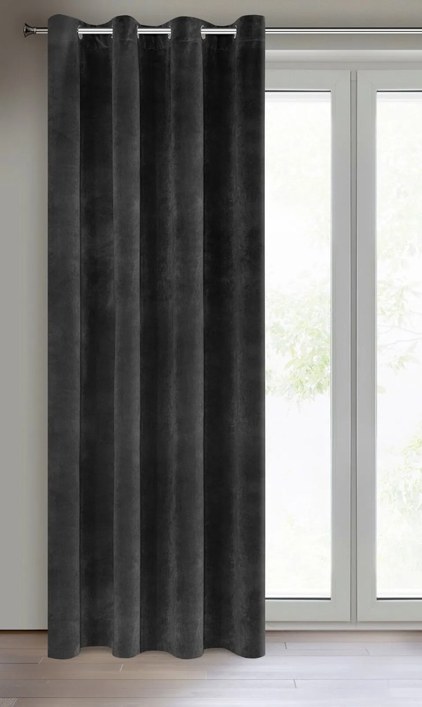 ZATEMŇOVACÍ ZÁVES NA KRÚŽKOCH RIA 140X250 CM ČIERNA
