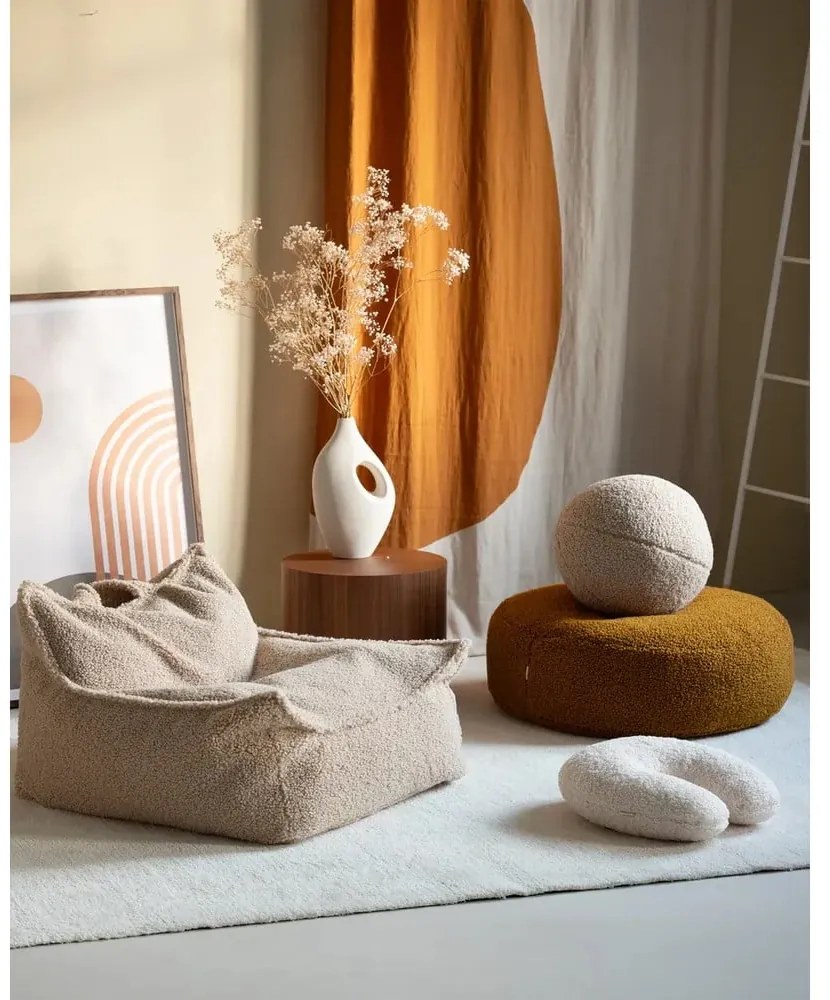 Krémový detský pohovkový vankúš z textílie buklé U – Wigiwama