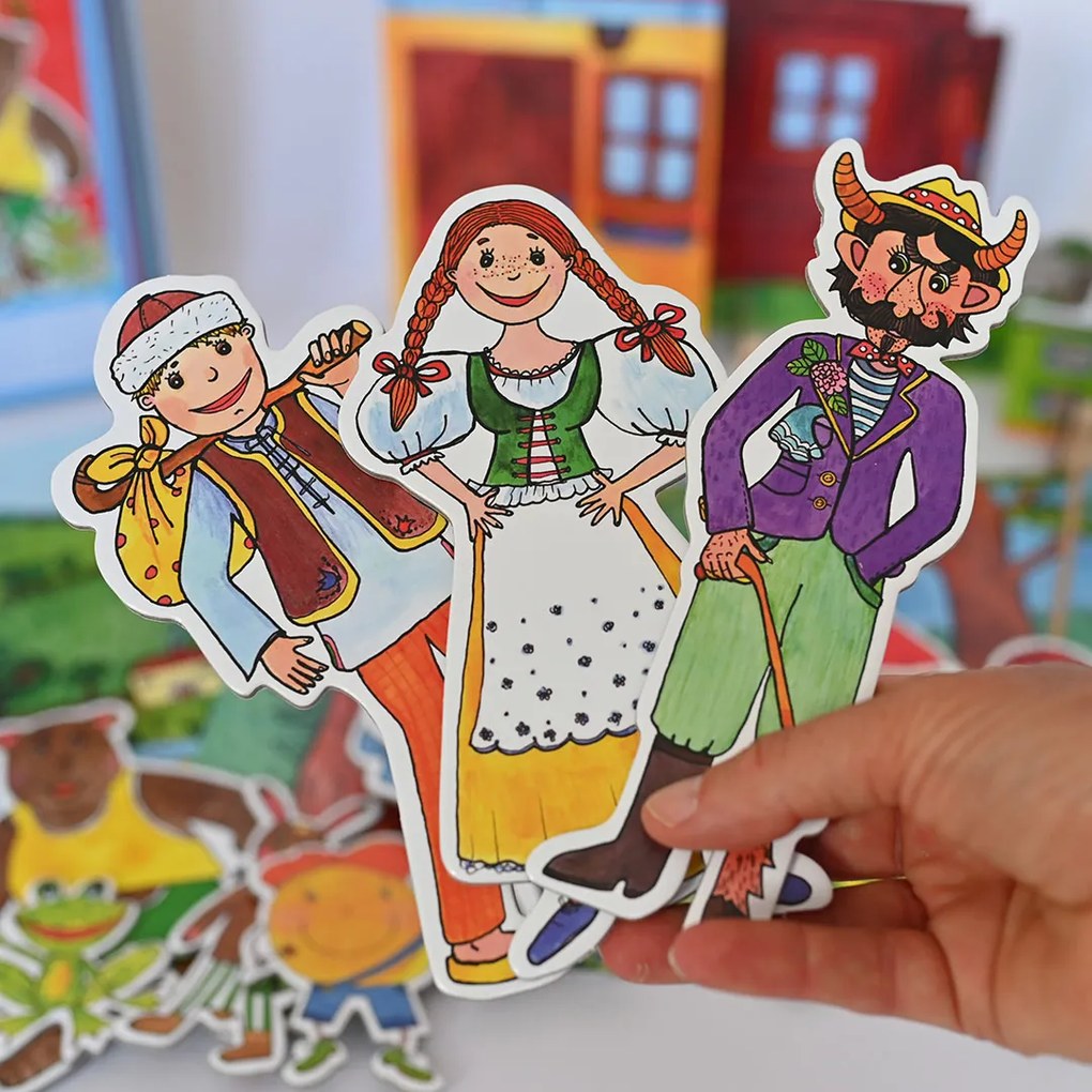 MARIONETINO Bábky a kulisy k rozprávke Čert a Káča