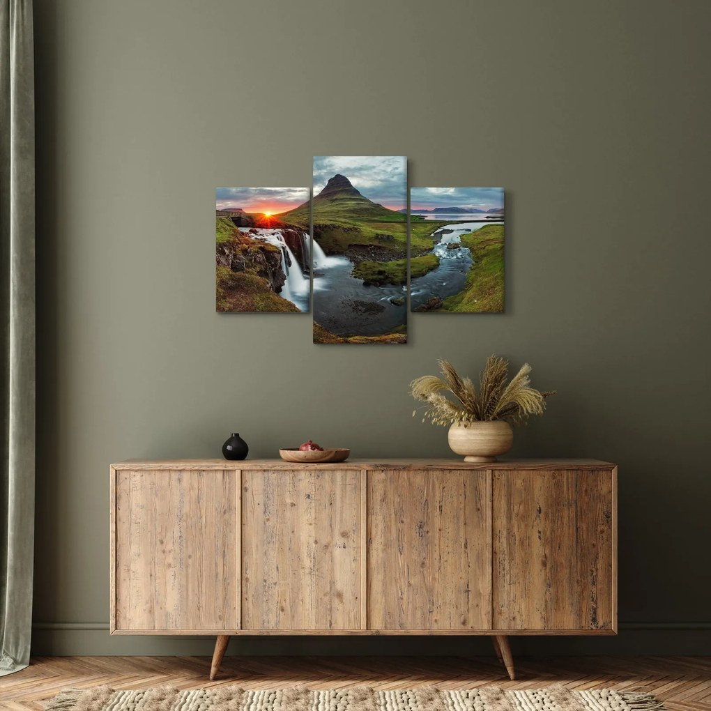 Obraz - Kirkjufell pri západe slnka (90x60 cm)