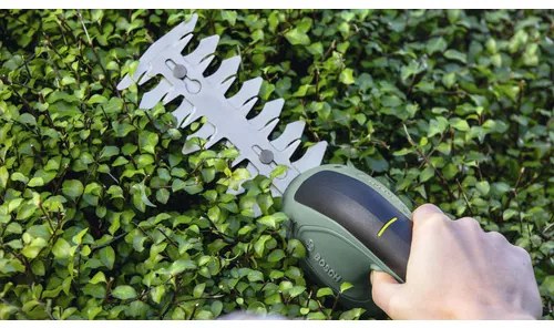 Aku nožnice na trávu a kríky BOSCH EasyShear 3,6 V