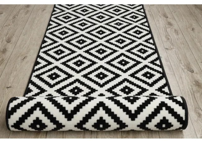 Behúň BCF MORAD Ruta romby čierny / krém - Výpredaj