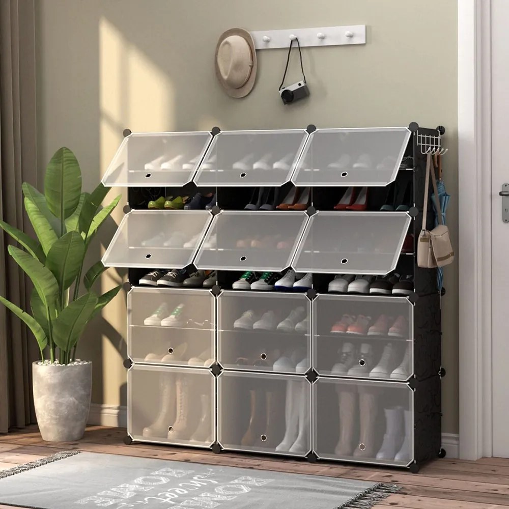 Organizér na topánky z plastu s 12 priehradkami a bočnými háčikmi