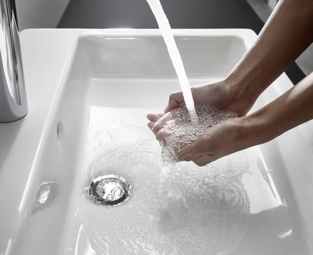 Hansgrohe Focus E2, páková umývadlová batéria 100 CoolStart, s výpusťou, chrómová, HAN-31621000