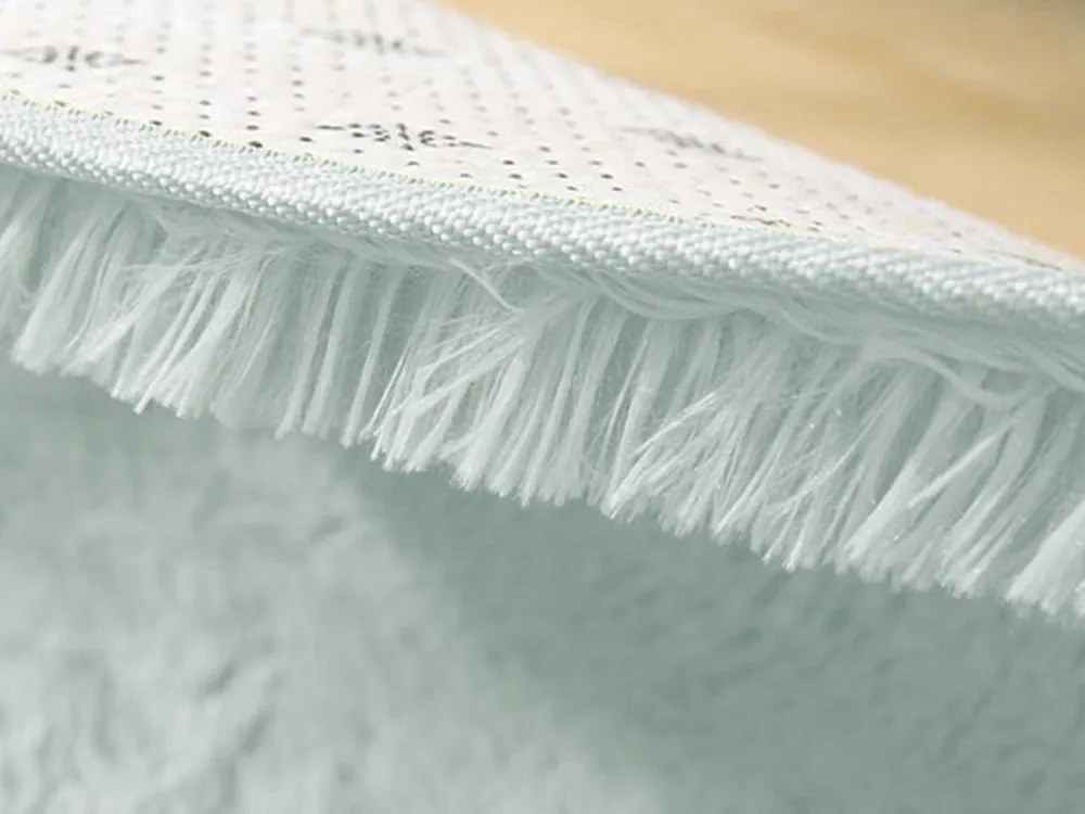 TZ Biely obdĺžnikový shaggy koberec Lana Rozmer: 120x160 cm