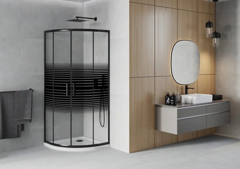 Mexen Rio, štvrťkruhový sprchovací kút s posuvnými dverami 90(dvere) x 90(dvere) x 190 cm, 6mm číre sklo s pásikmi, čierny profil + biela sprchová vanička Slim, 863-090-090-70-20-4110B