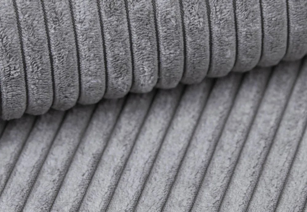 Pohovka Richard, bledo modrá látka