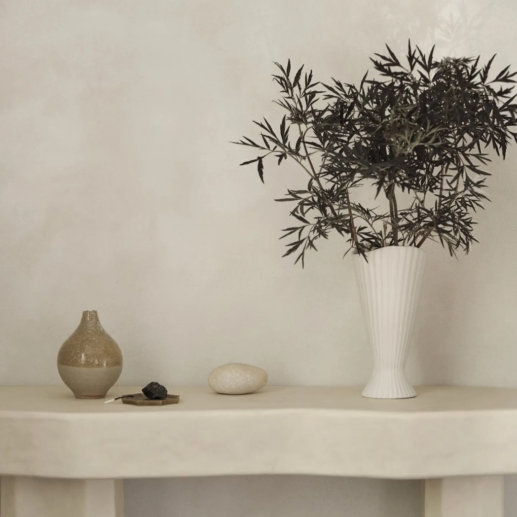 Ferm Living Designová váza Fountain Off White 23 cm