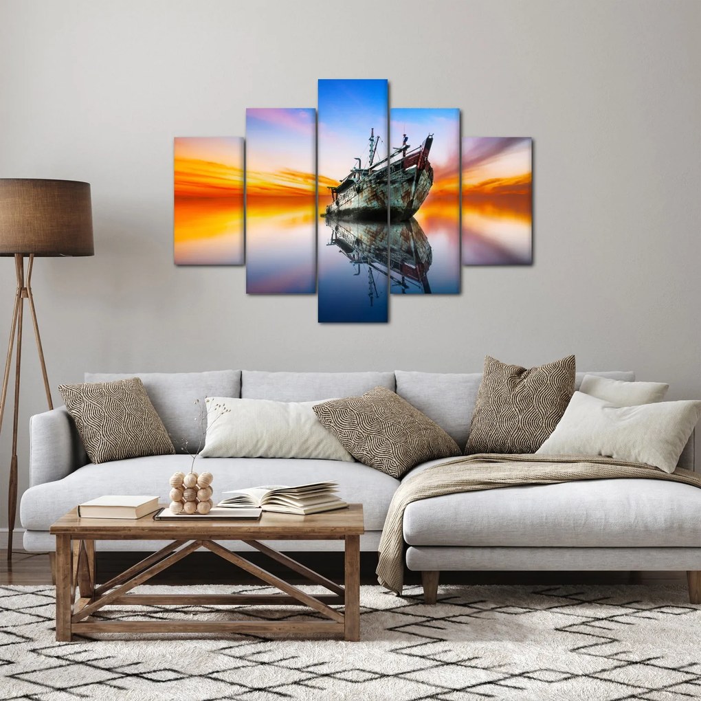 Obraz - Svitanie nad vrakom lode (150x105 cm)