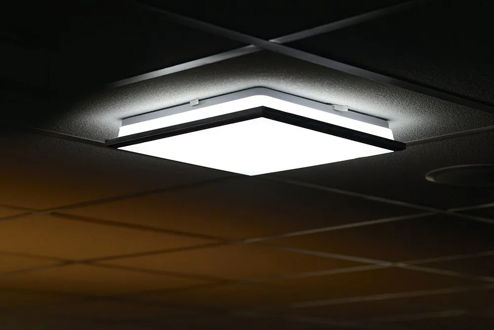 Sapho Sapho, SILVER stropné LED svietidlo 28x28cm, 10W, 230V, 3000K/4000K/6500K, IP44, chróm, AU478
