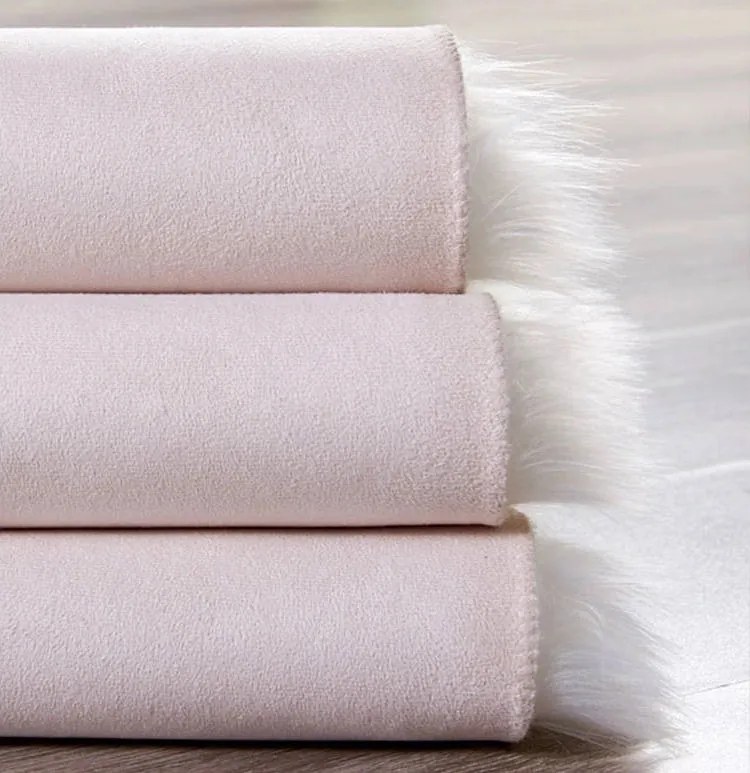 TZ Biely obdĺžnikový koberec Sheep Rozmer: 100x150 cm