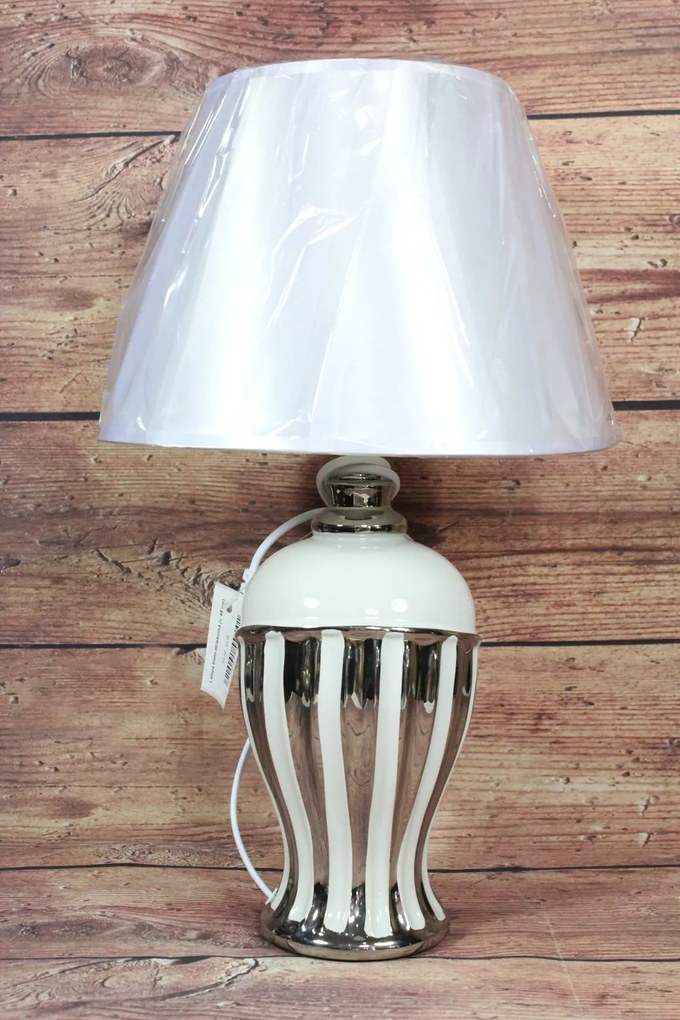 Lampa bielo-strieborná (v. 48 cm)