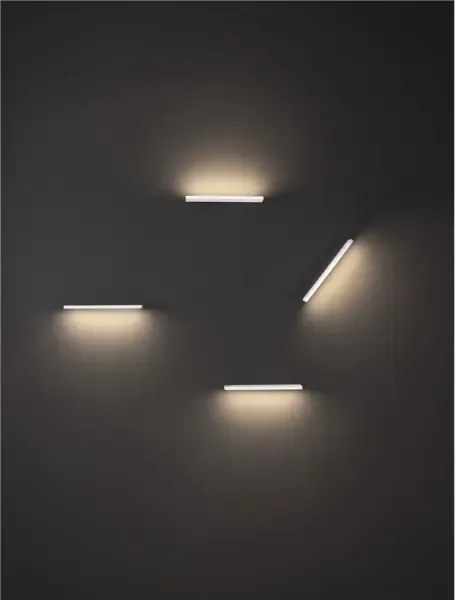 Moderné LED nástenné svietidlo Pablo biela