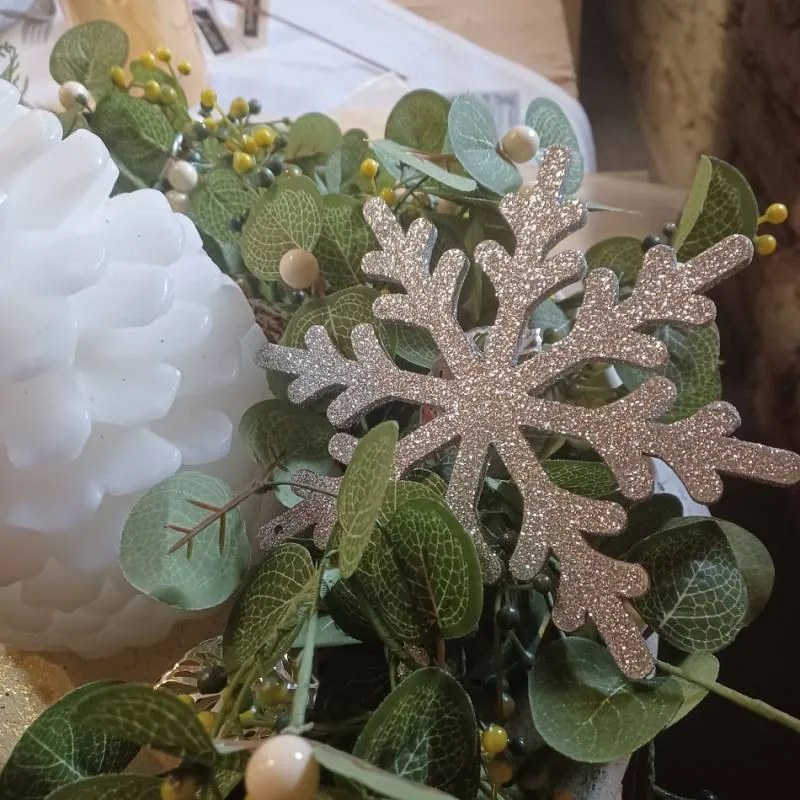 DECOLED Snehová vločka IV, priemer 15 cm, strieborná