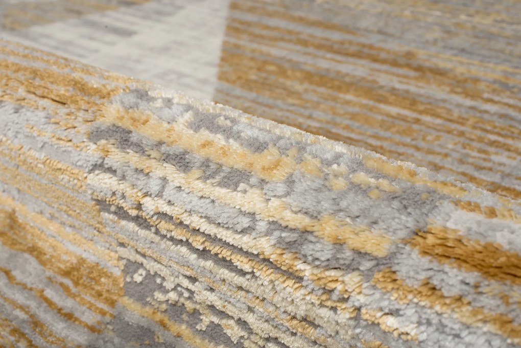 TA Koberec E455A SVETLOSIVÁ/TMAVOŽLTÁ ASTHANE Rozmer: 140x200 cm