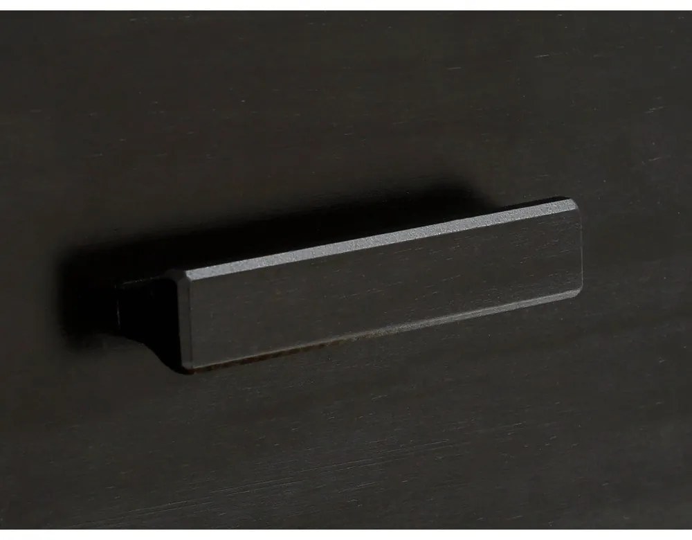 Čierna komoda z borovicového dreva s ratanovými dvierkami Støraa Jolene, šírka 90 cm