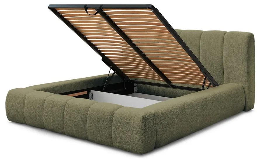 Zelená čalúnená dvojlôžková posteľ s úložným priestorom s roštom 140x190 cm Denali – Bobochic Paris